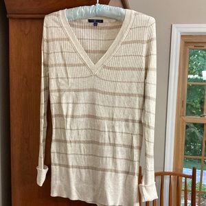 Womens light weight sweater